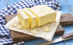 Tämä on TODELLINEN eroavaisuus voin ja margariinin välillä